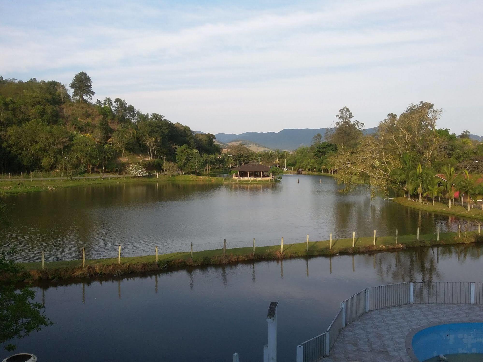 Hotel Termas Do Lago 그라바탈 외부 사진